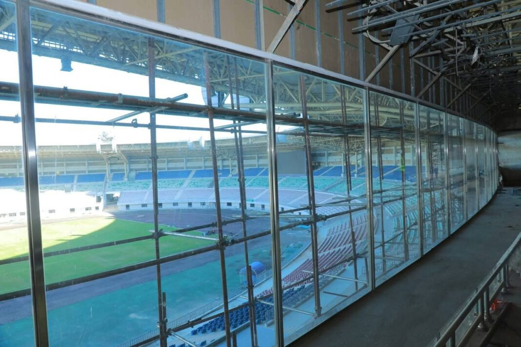 မန္တလေးငလျင်အပြီး ပြန်လည်ပြင်ဆင်မှုများ ပြုလုပ်နေသည့် ဝဏ္ဏသိဒ္ဓိအားကစားကွင်း