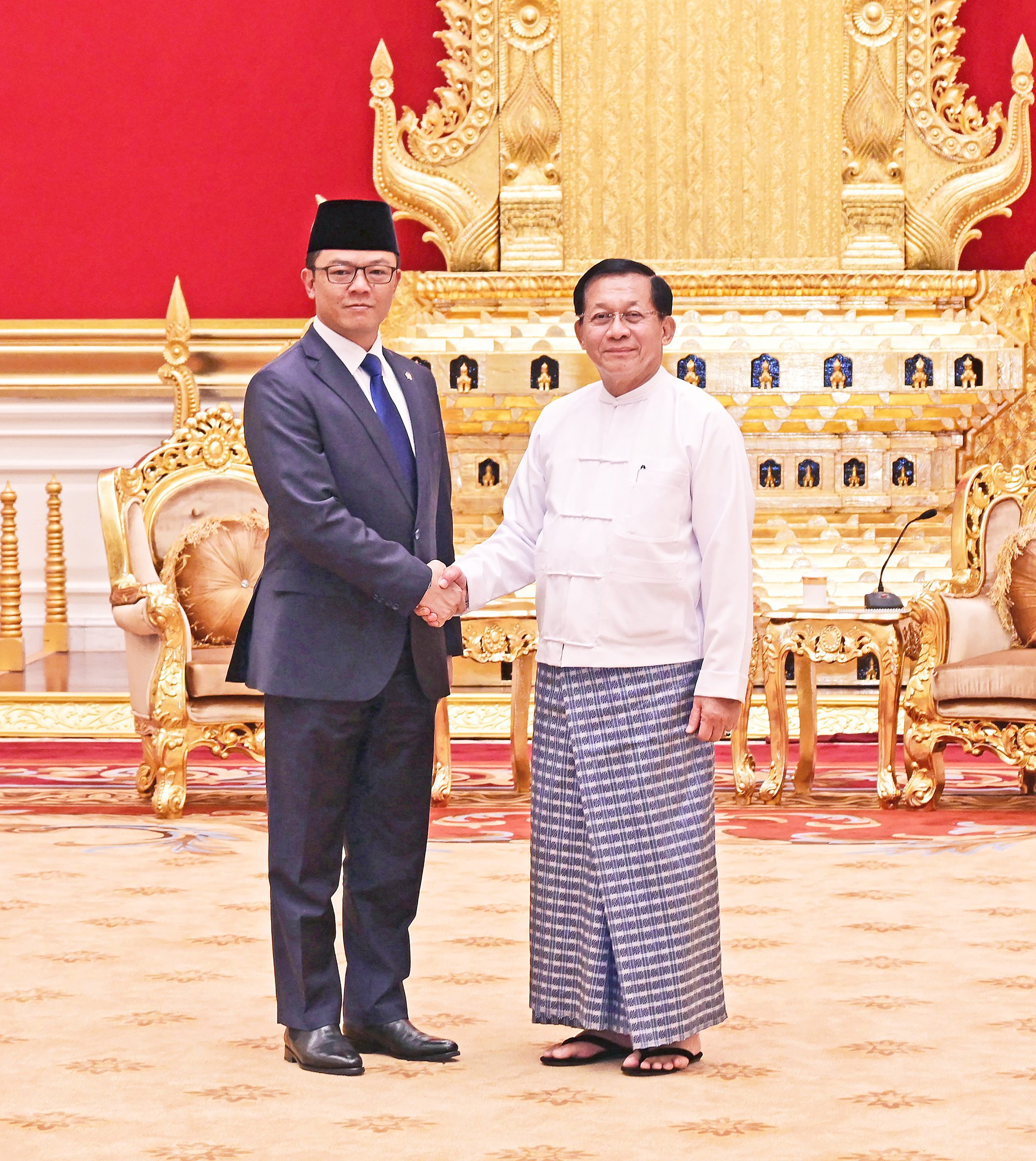 ပြည်ထောင်စုသမ္မတမြန်မာနိုင်ငံတော် နိုင်ငံတော်သမ္မတ ဦးမင်းအောင်လှိုင်ထံ အင်ဒိုနီးရှားနိုင်ငံခြားရေးဝန်ကြီး ဦးဆောင်သော ကိုယ်စားလှယ်အဖွဲ့က လာရောက်ဂါရဝပြုတွေ့ဆုံ